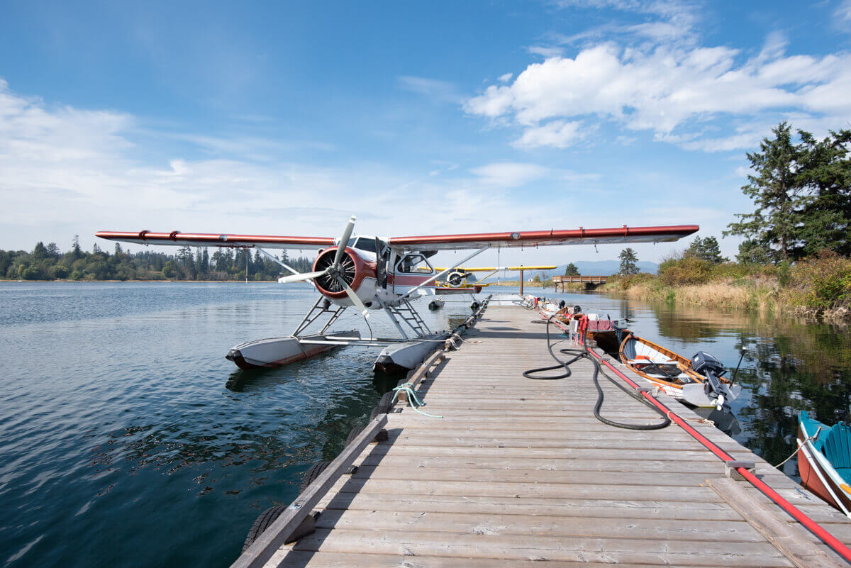 Livraison courrier hydravion Canada Thibault Larcher Wild Spot