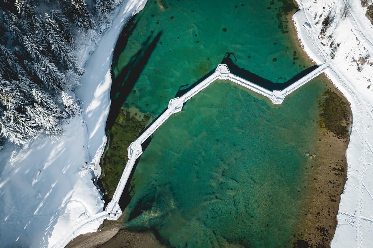 Lac de la Rosière Torrent Courchevel hiver neige Wild Spot photographie