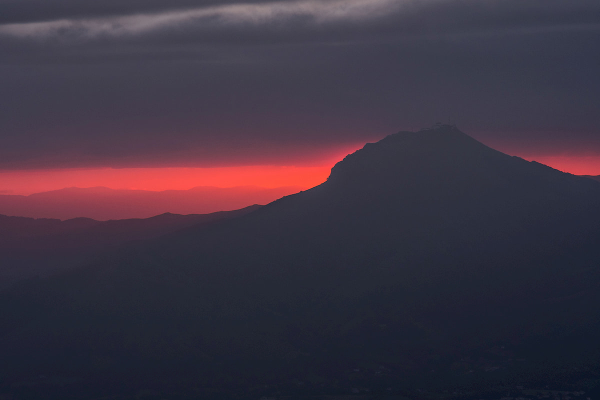 Photographie coucher de soleil Sommet Artzamendi Pays Basque Itxassou Wild Spot