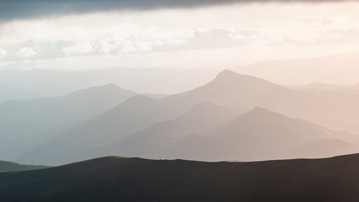 Photographie coucher de soleil Sommet Artzamendi Pays Basque Itxassou Wild Spot