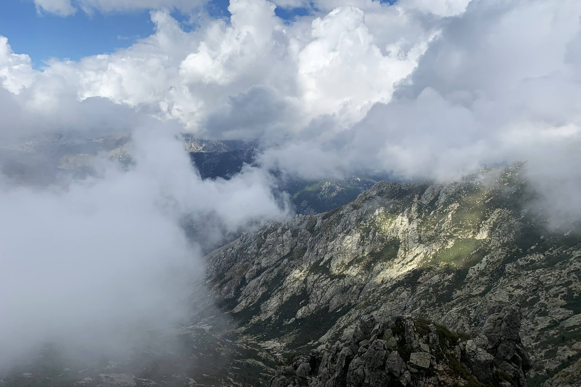 GR20 Corse grande randonnée autonomie aventure Arthur Barrow Wild Spot